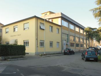 La sede centrale della Fondazione Turati a Pistoia ospita la presidenza, la direzione generale, la direzione amministrativa, le risorse umane, il comitato scientifico ed il centro studi